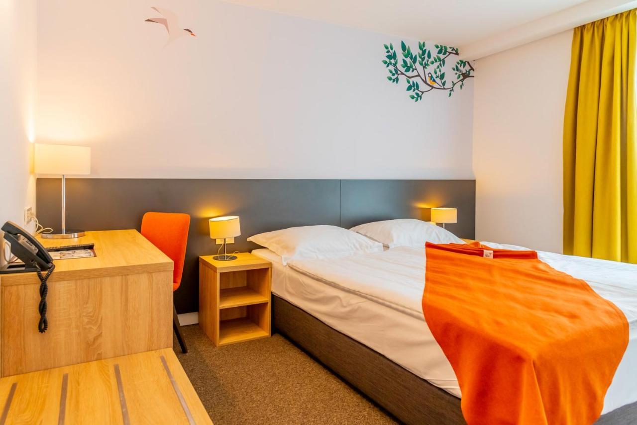 Hotel Park Superior 3* ชาโคเว็ค ภายนอก รูปภาพ