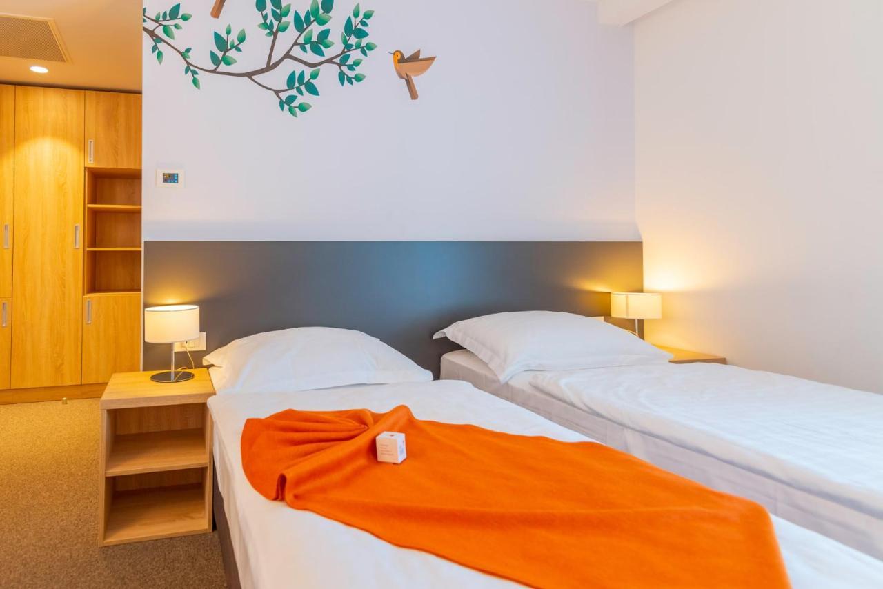 Hotel Park Superior 3* ชาโคเว็ค ภายนอก รูปภาพ