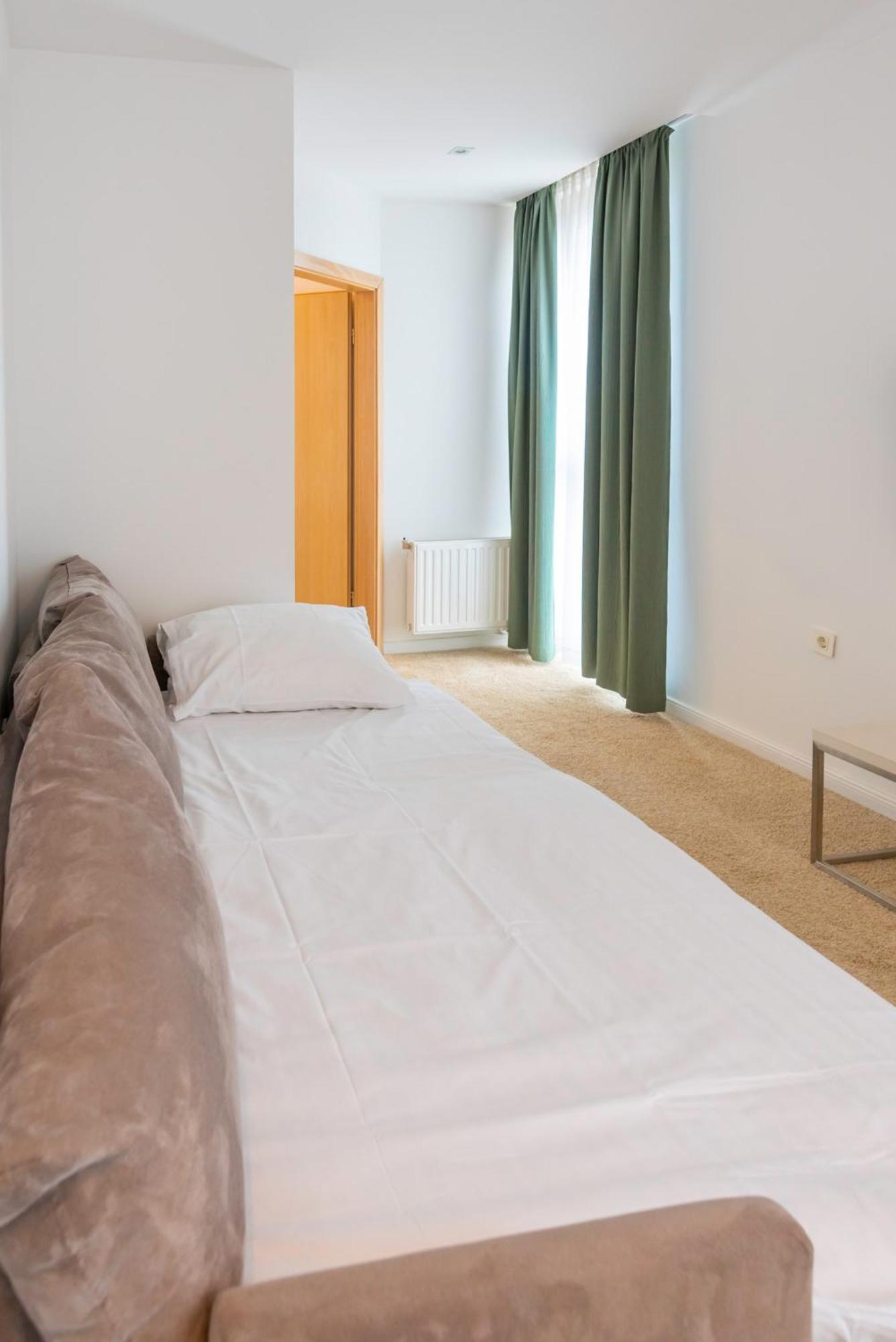 Hotel Park Superior 3* ชาโคเว็ค ภายนอก รูปภาพ